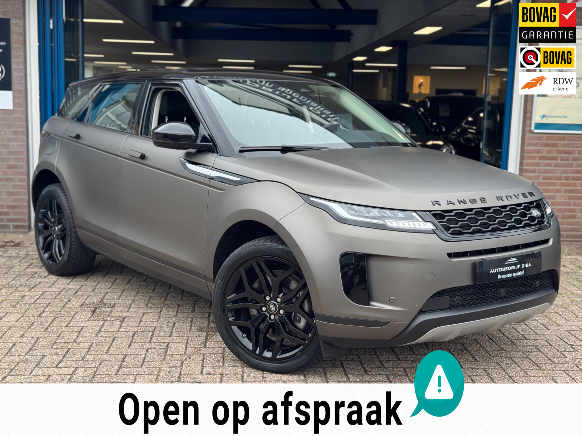 Land Rover Range Rover Evoque 1.5 P300e AWD SE 2022 FULL NAP 2022 - voorkant