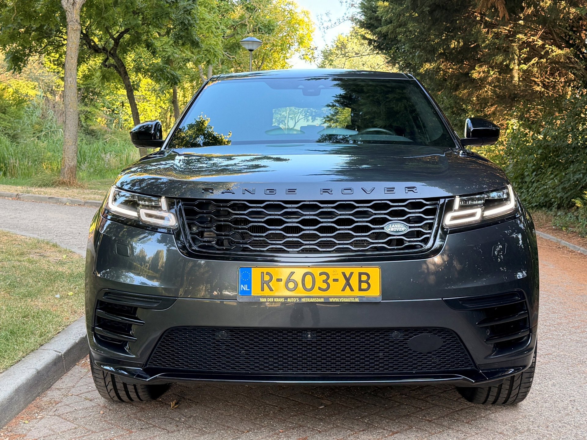 Foto van Land Rover Range Rover Velar