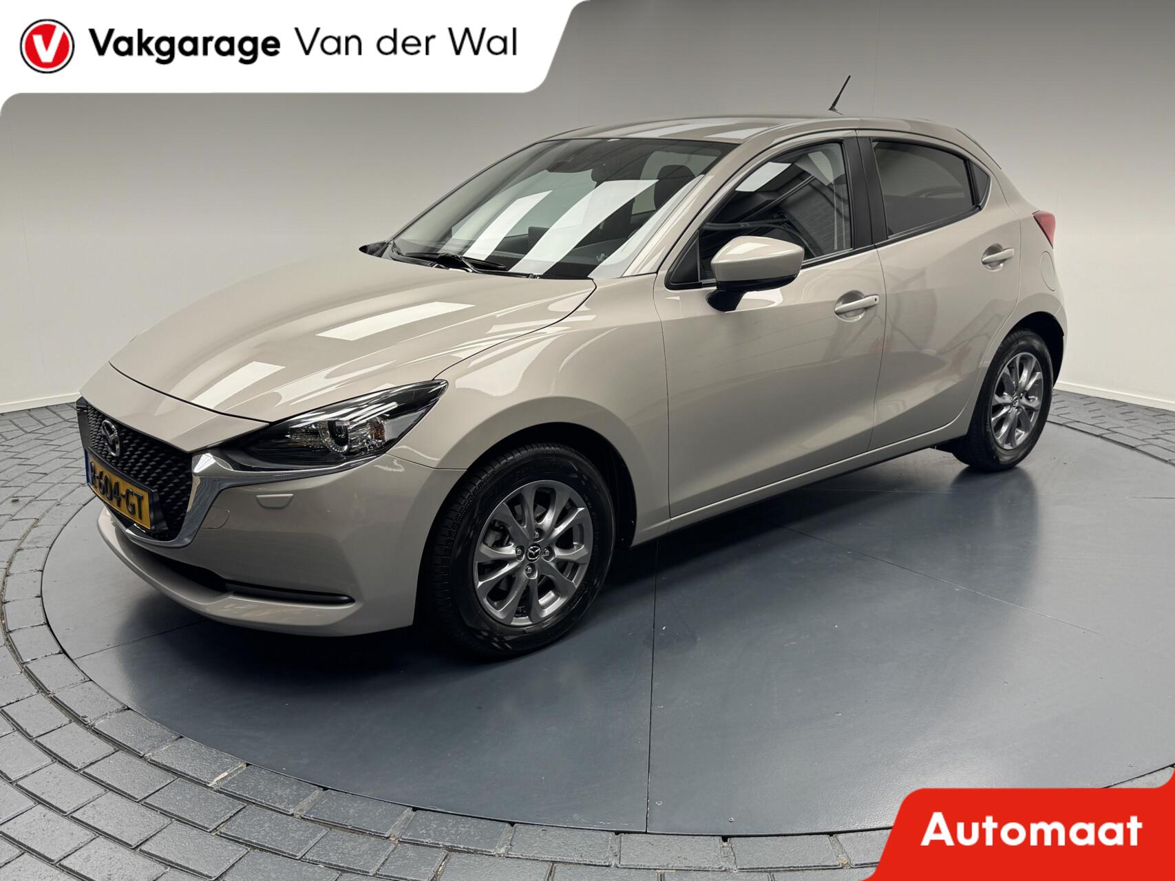 Mazda Mazda2 1.5i Skyactiv-G Automaat-Navigatie-Cr.contr-Clima-Carplay-Parkeersensoren-Stoelverwarming-LED-Lm15''velgen 2022 - voorkant