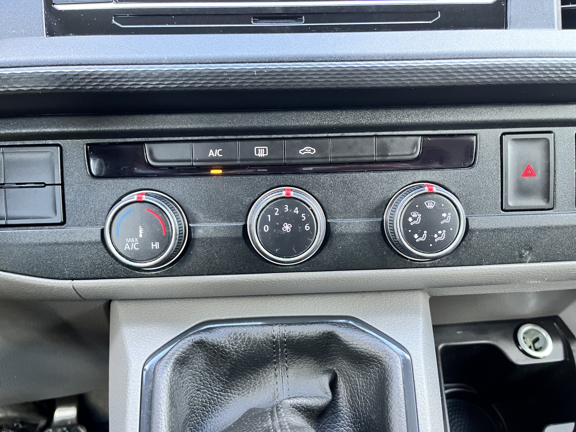 Foto van Volkswagen Transporter Kombi
