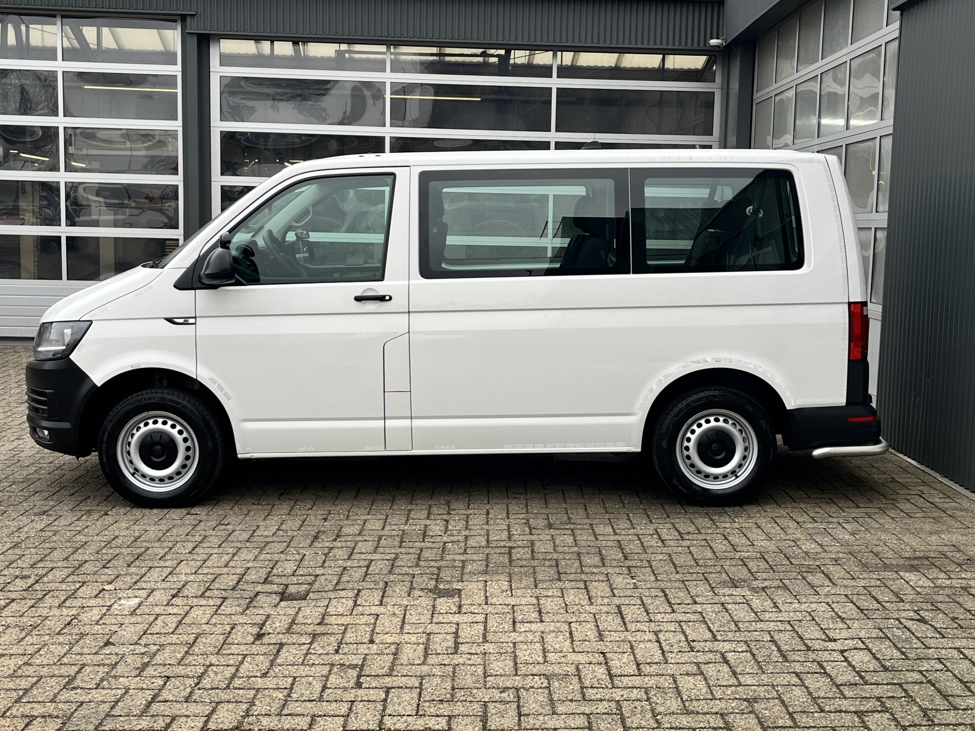 Foto van Volkswagen Transporter Kombi