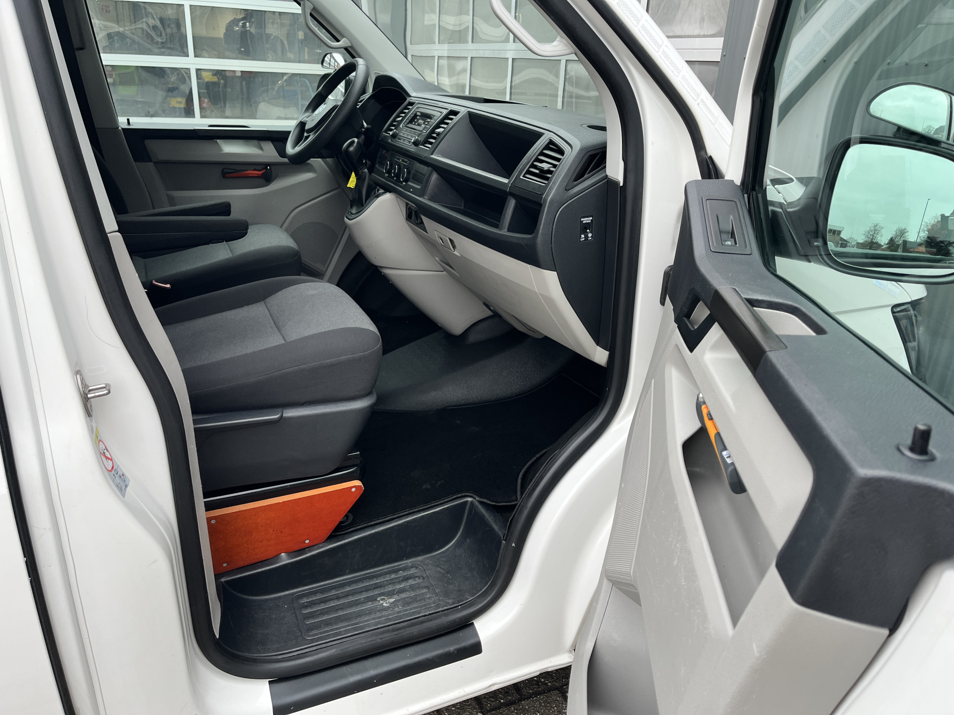 Foto van Volkswagen Transporter Kombi
