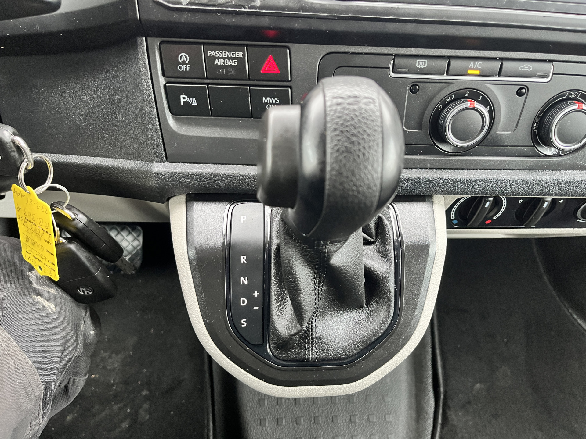 Foto van Volkswagen Transporter Kombi