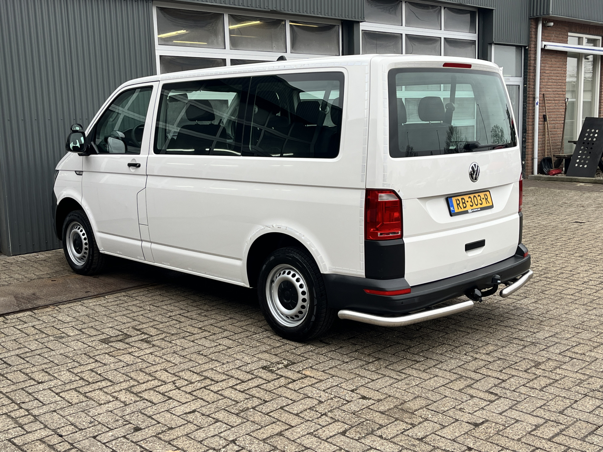 Foto van Volkswagen Transporter Kombi