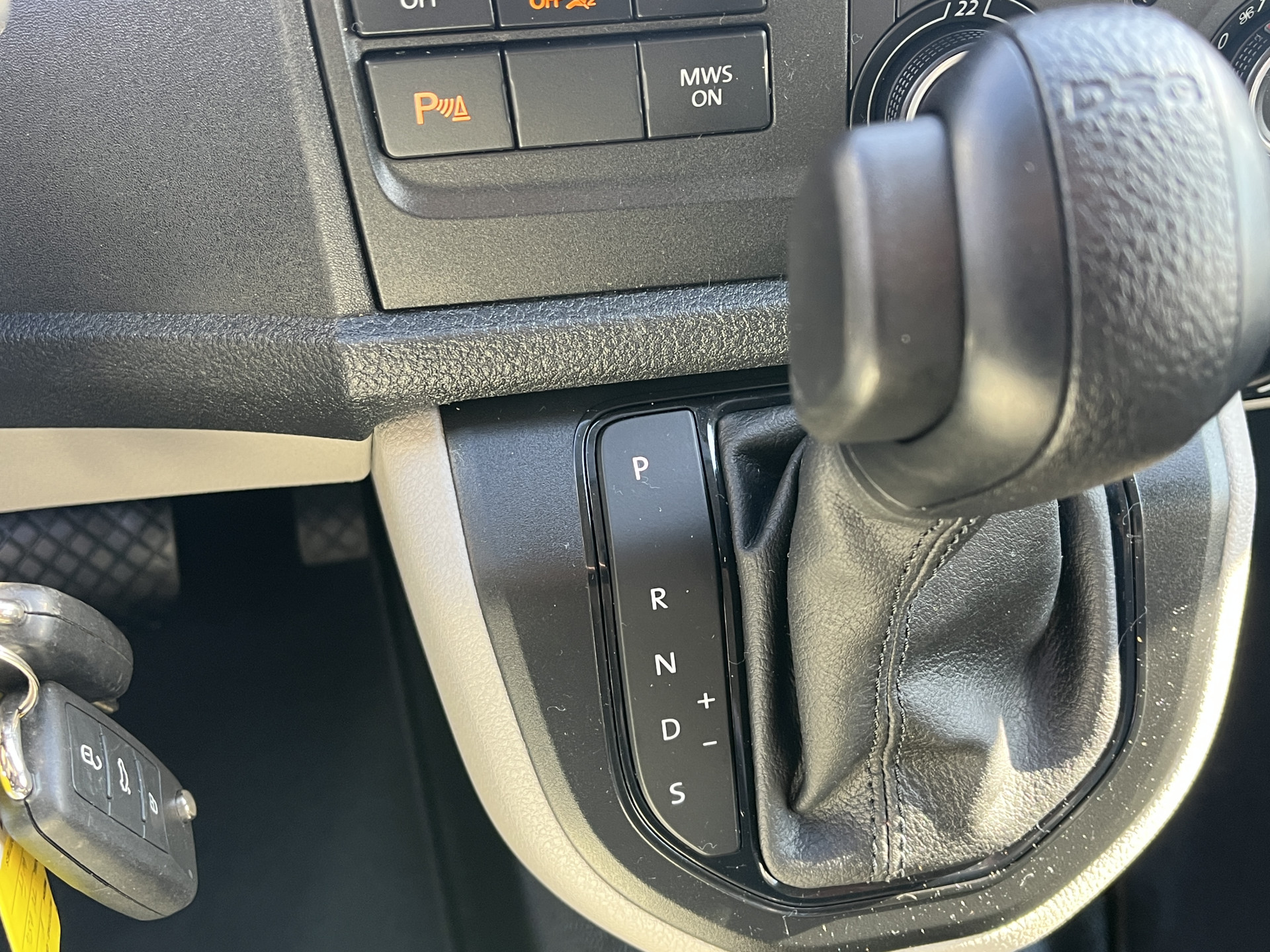 Foto van Volkswagen Transporter Kombi