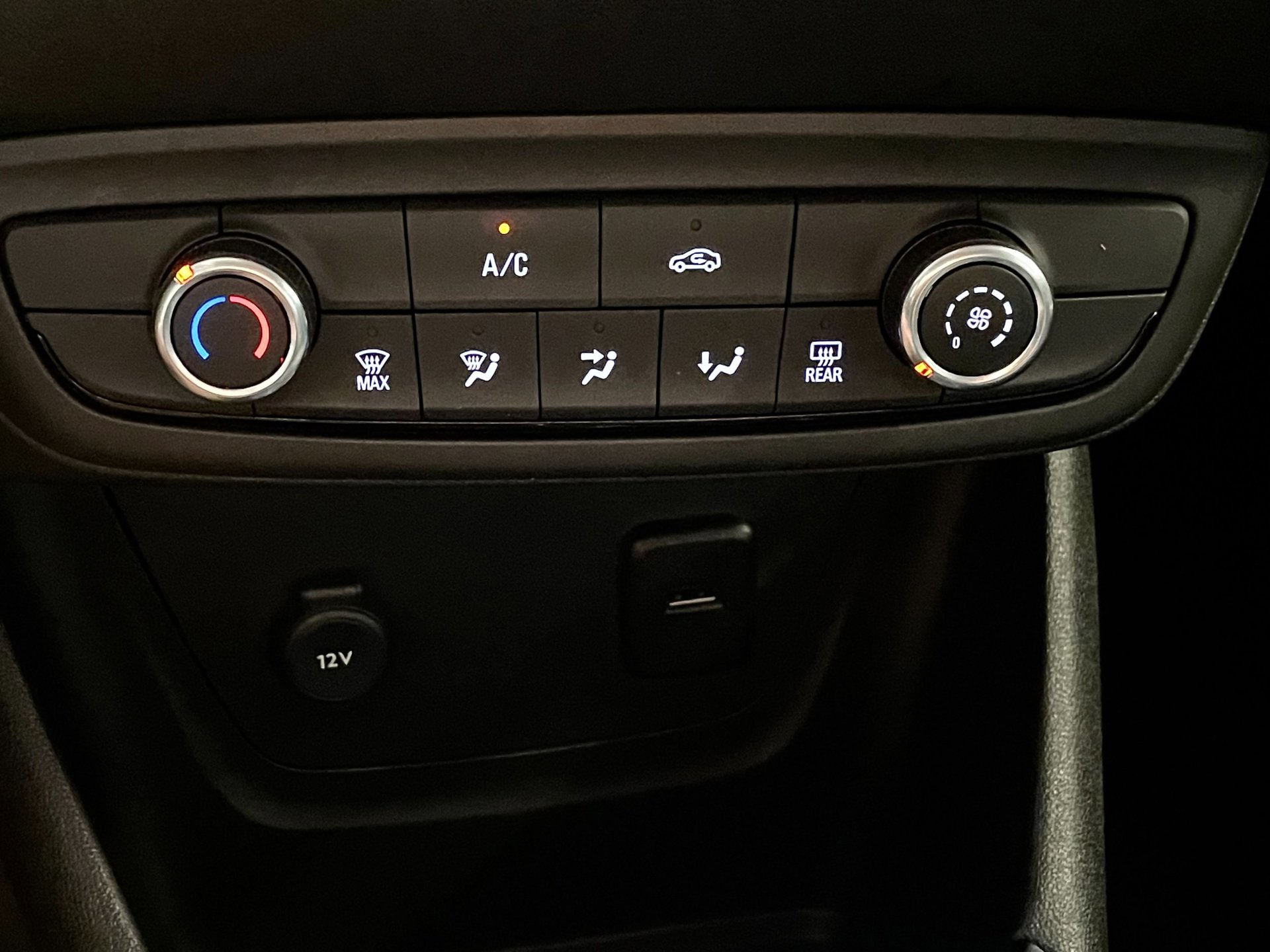 Foto van Opel Crossland X