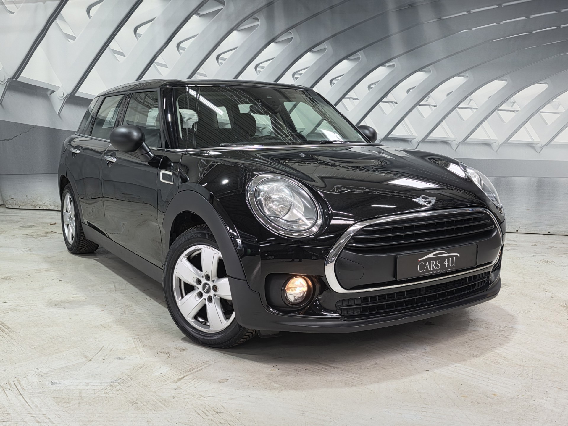 Mini Clubman One 1.5 One Business 6-deurs 2017 - voorkant