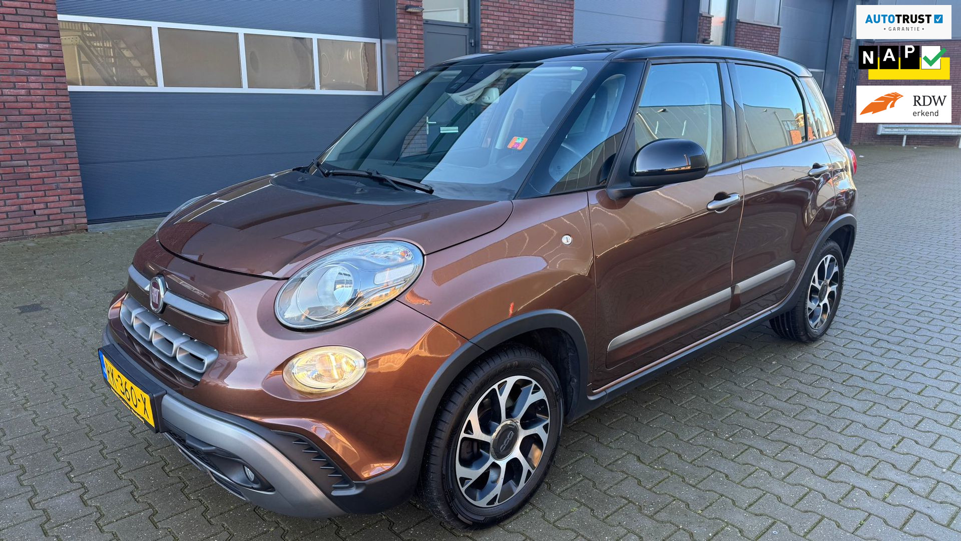 Fiat Fiat 500l 0.9 TwinAir Cross 2017 - voorkant
