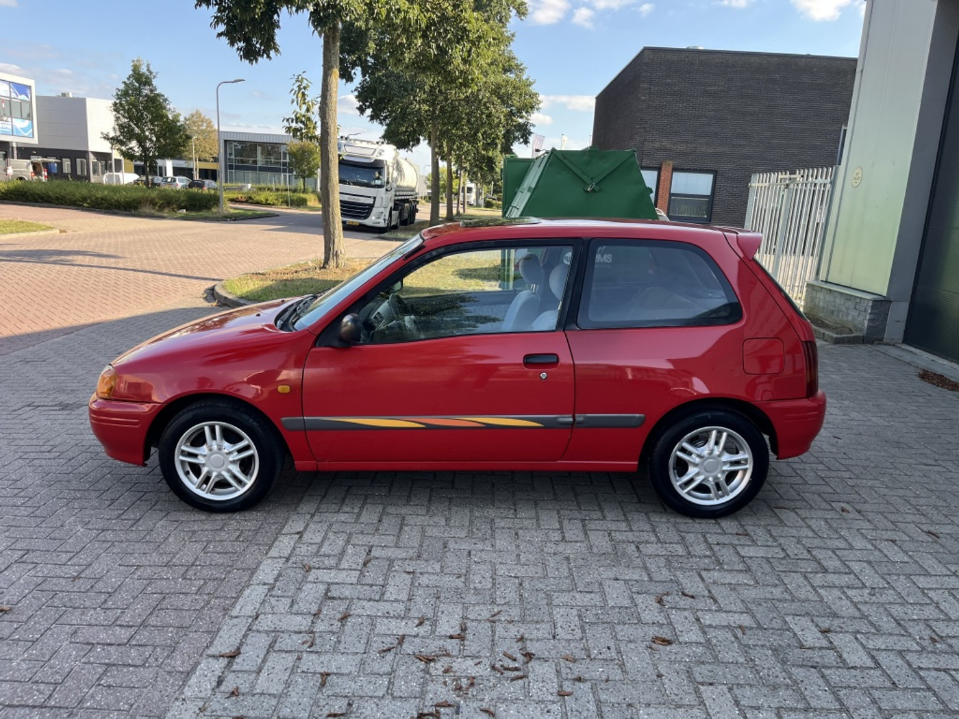 Foto van Toyota Starlet