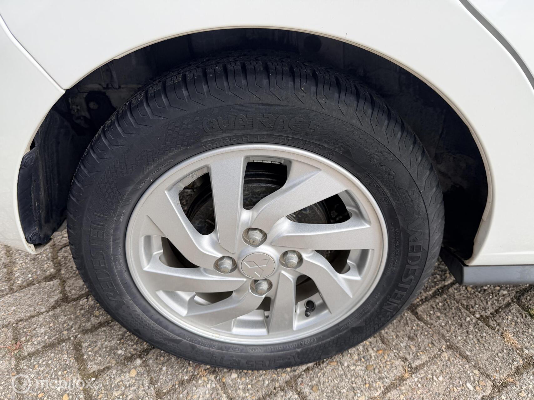 Foto van Mitsubishi Mitsubishi Space Star
