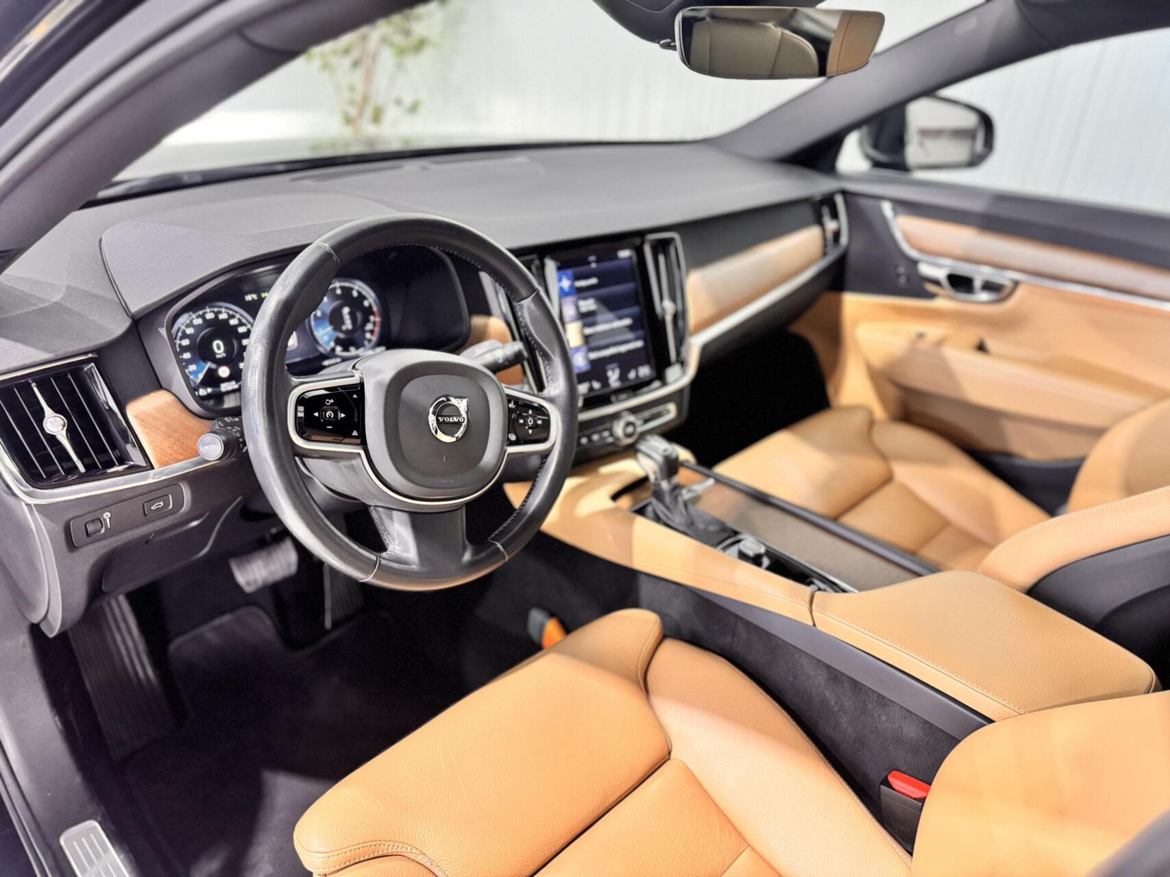 Foto van Volvo V90