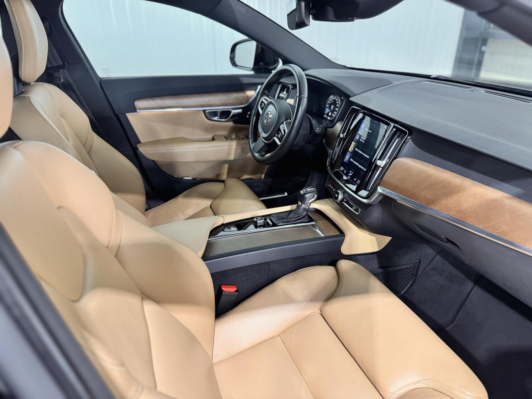 Foto van Volvo V90