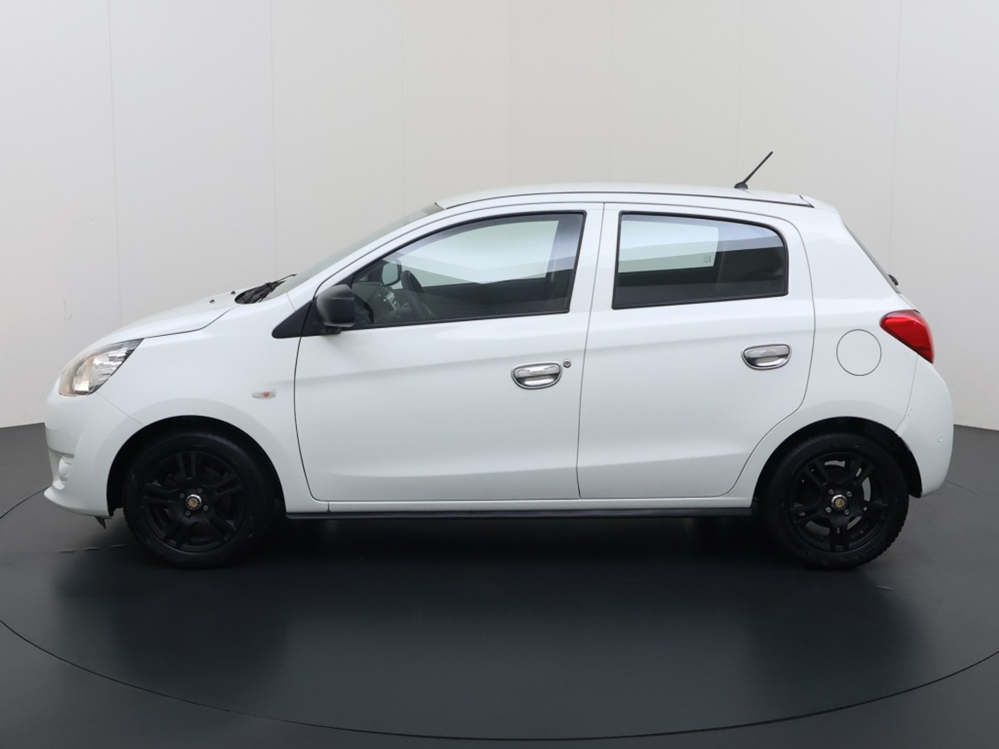Foto van Mitsubishi Mitsubishi Space Star