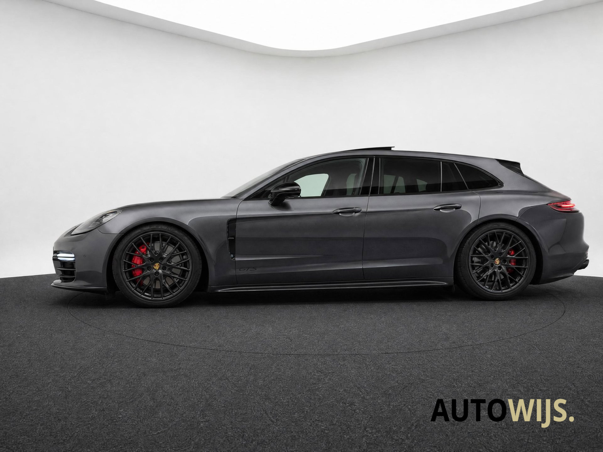 Foto van Porsche Panamera Sport Turismo