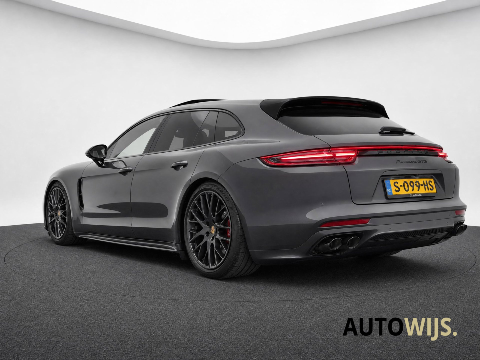 Foto van Porsche Panamera Sport Turismo