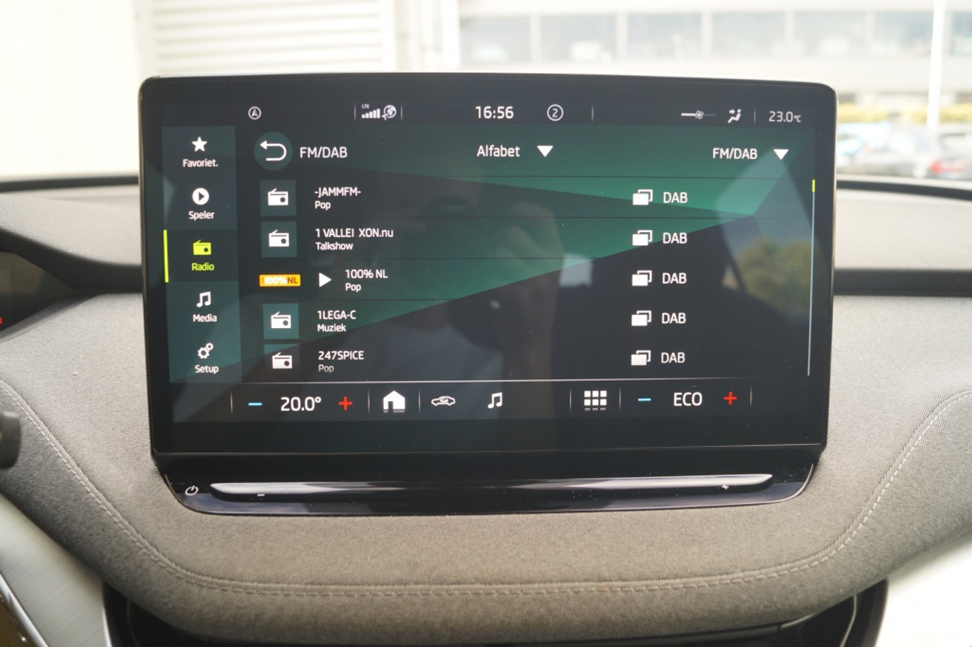 Foto van Skoda Enyaq 80