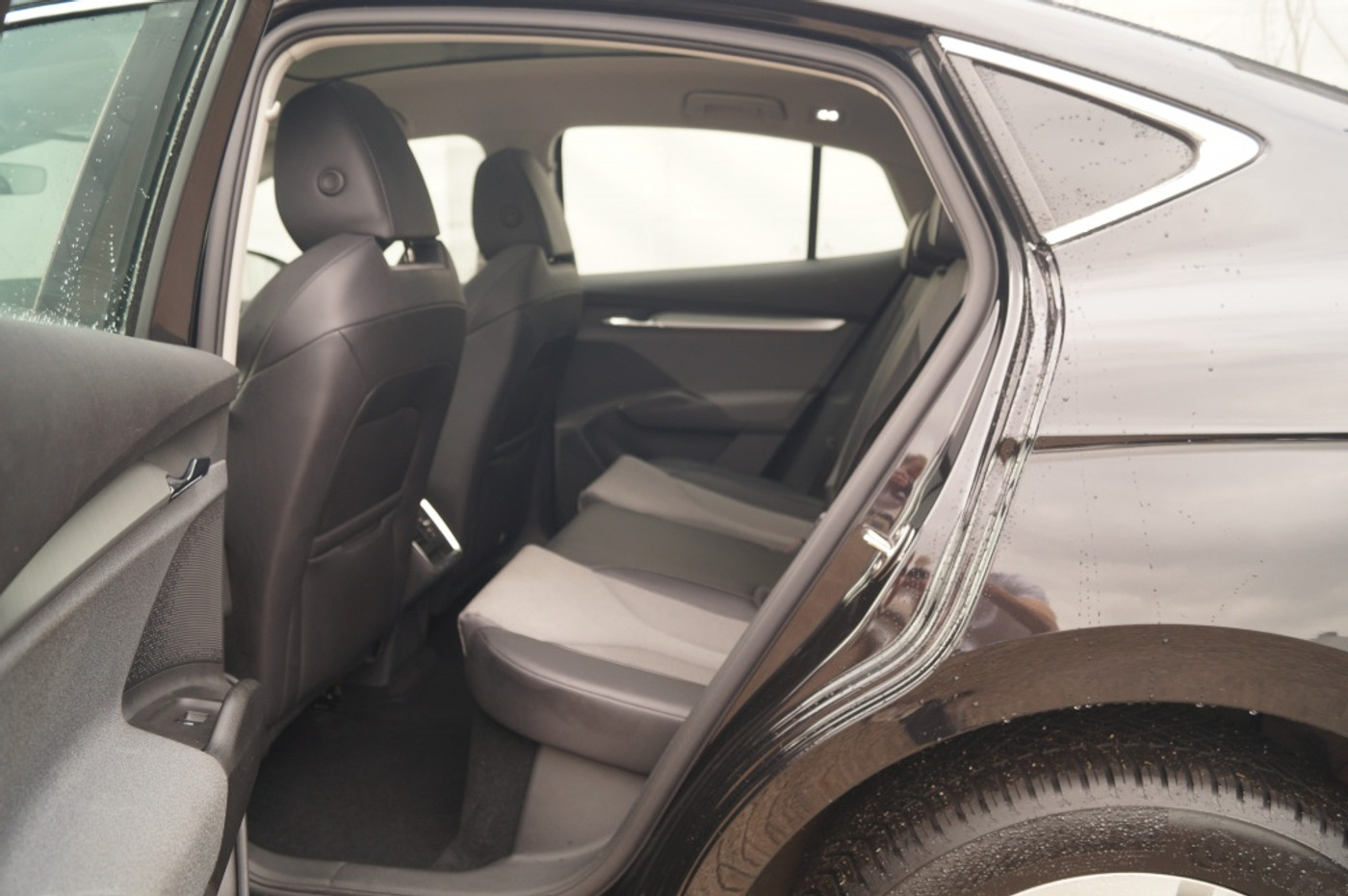 Foto van Skoda Enyaq 80