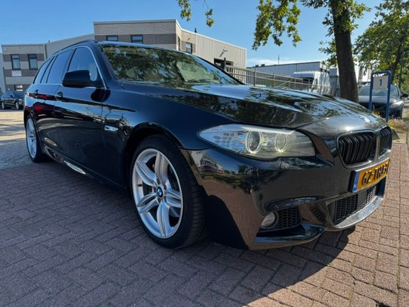 BMW 535i 535i High Executive Automaat 2010 - voorkant