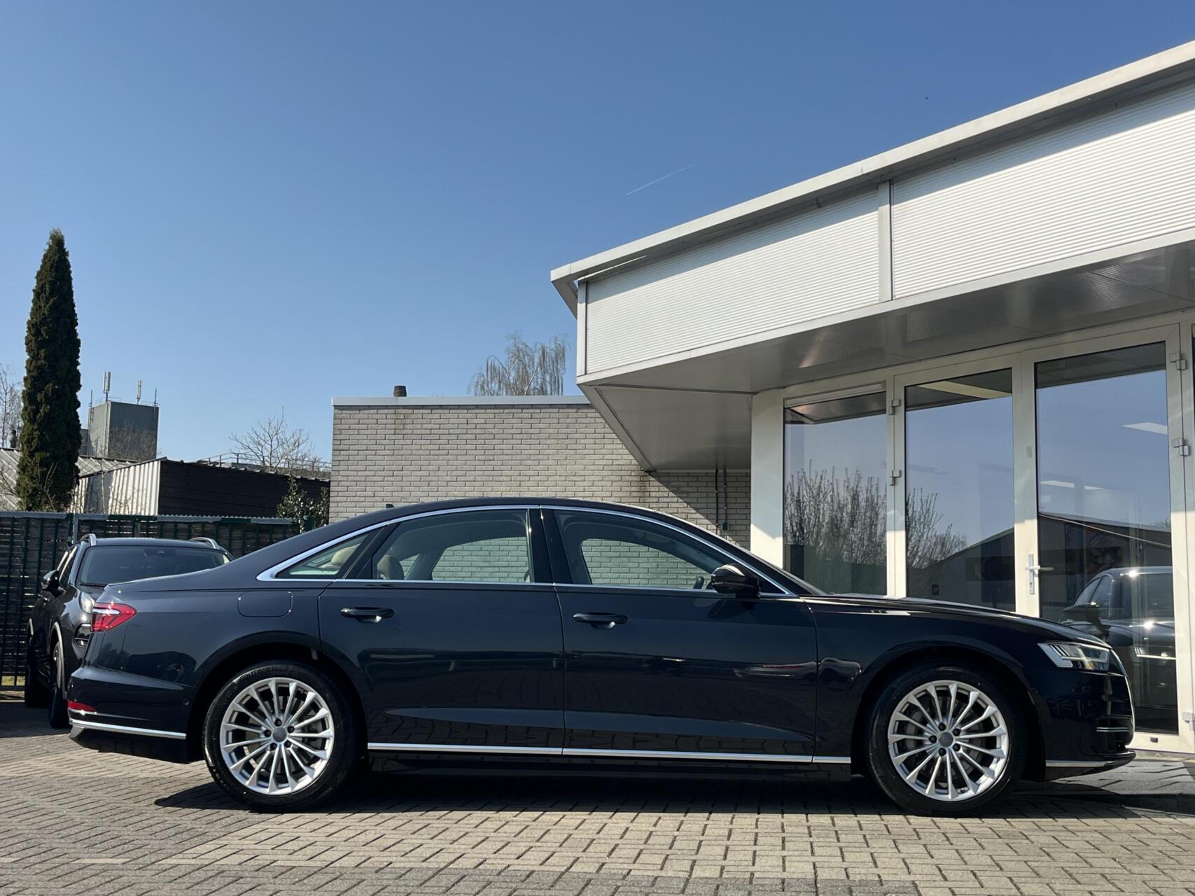 Foto van Audi A8