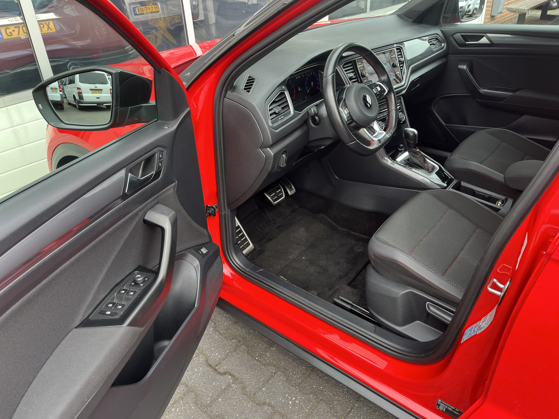 Foto van Volkswagen T-roc