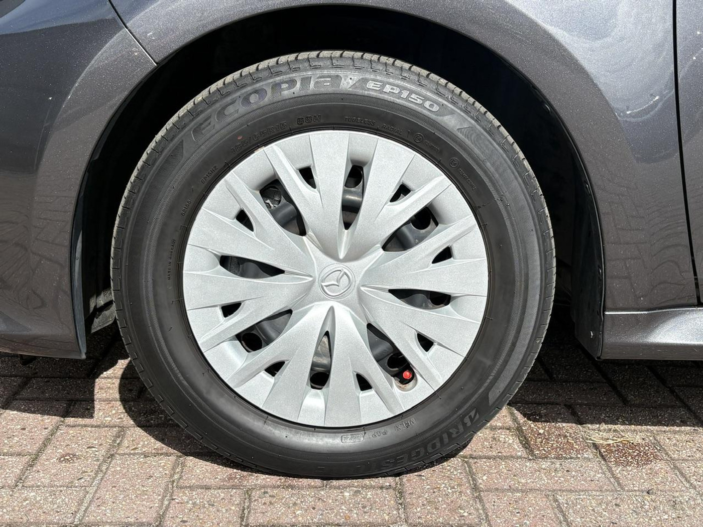 Foto van Mazda Mazda2 Hybrid