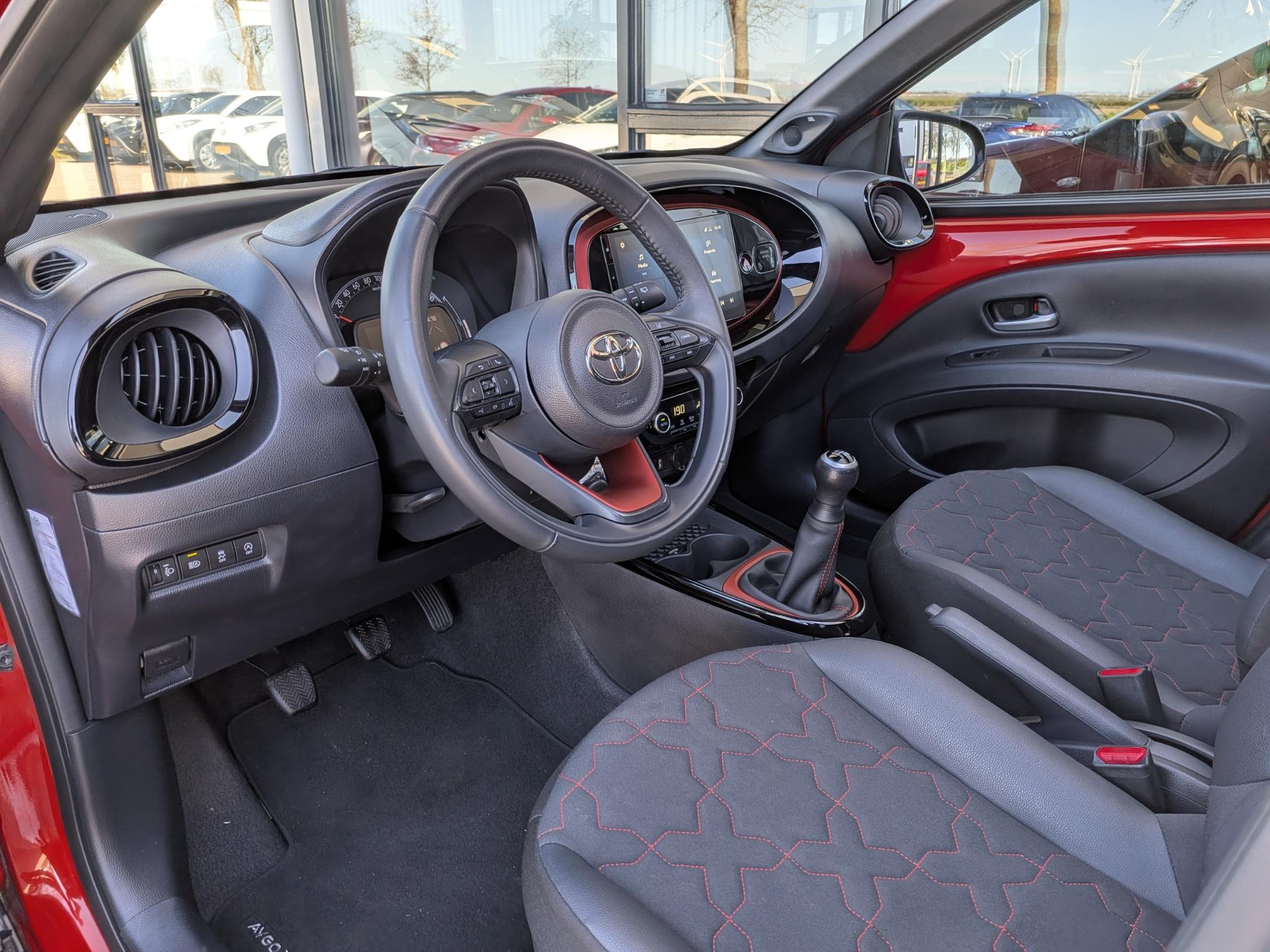 Foto van Toyota Aygo X