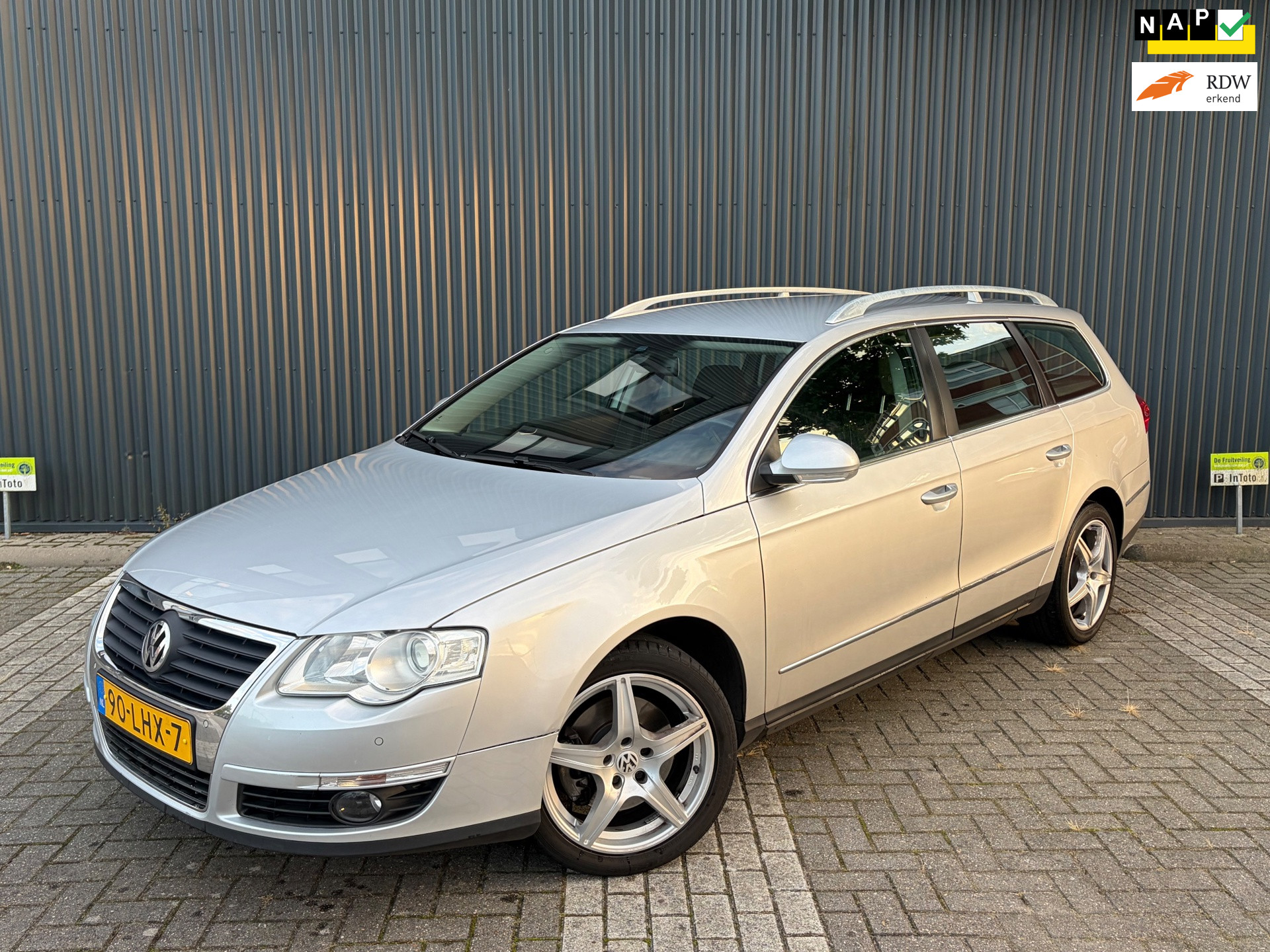 Volkswagen Passat 1.4 TSI Comfortline BlueMotion 2010 - voorkant