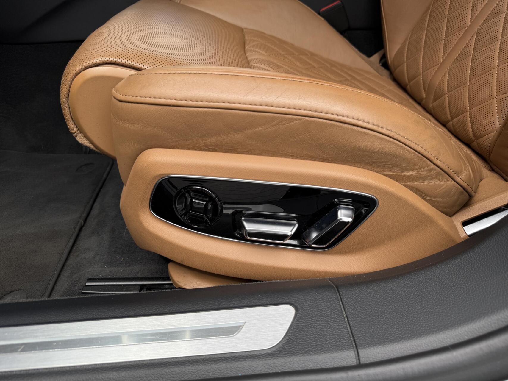 Foto van Audi A8