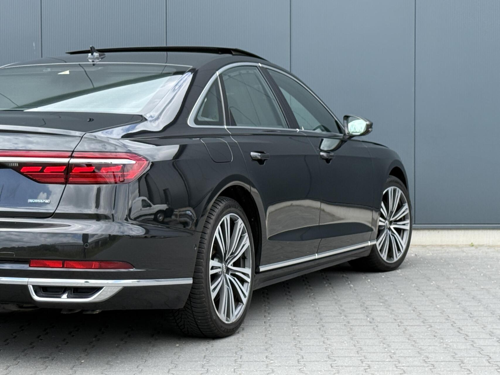Foto van Audi A8