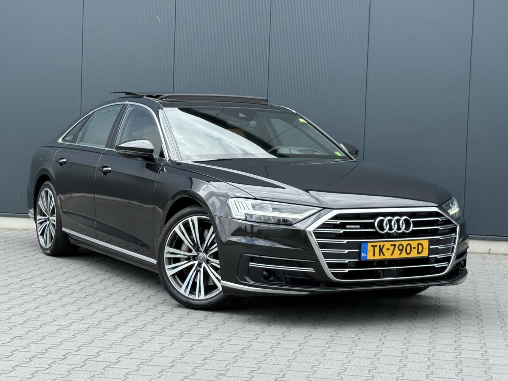 Foto van Audi A8