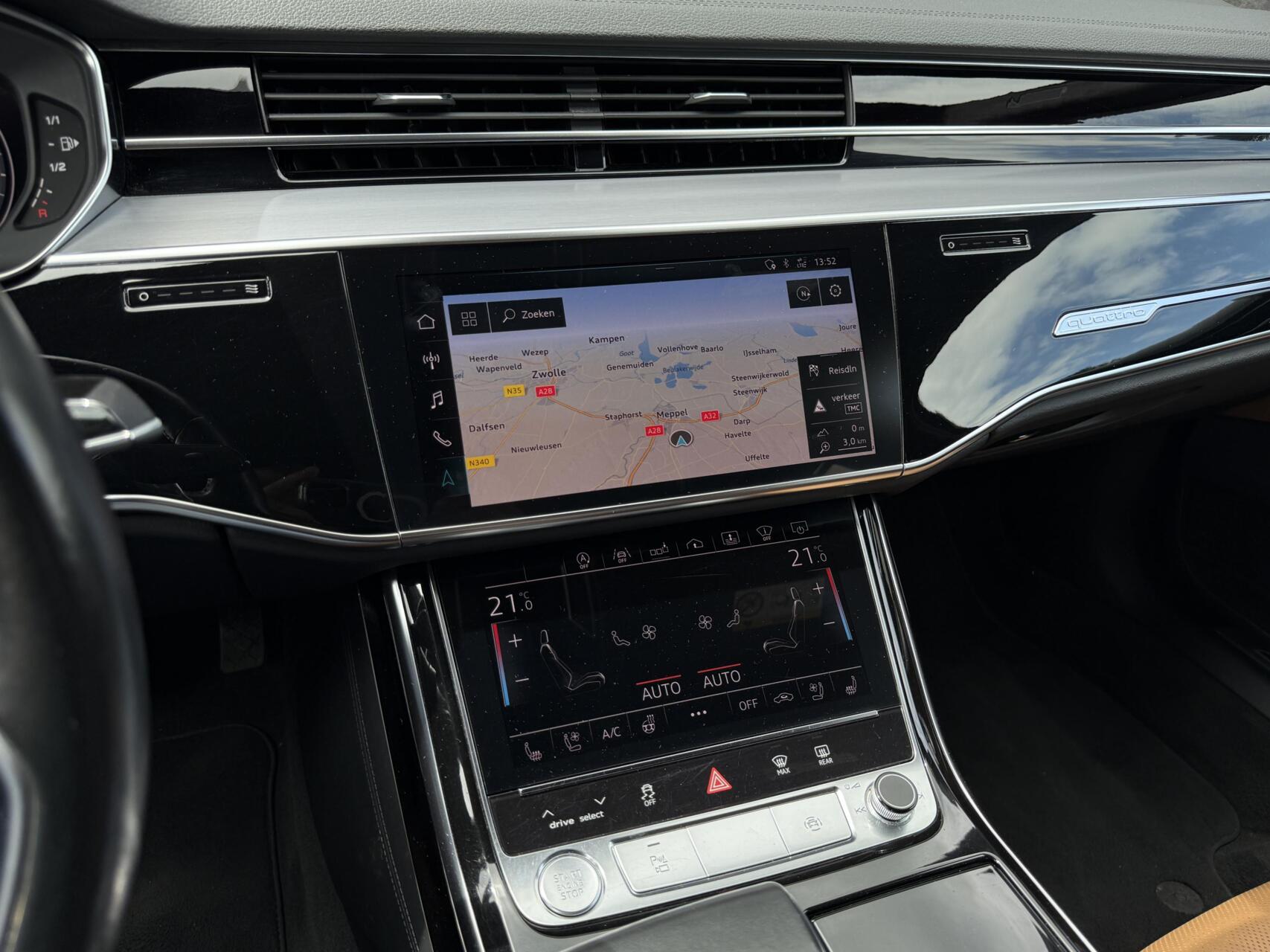 Foto van Audi A8