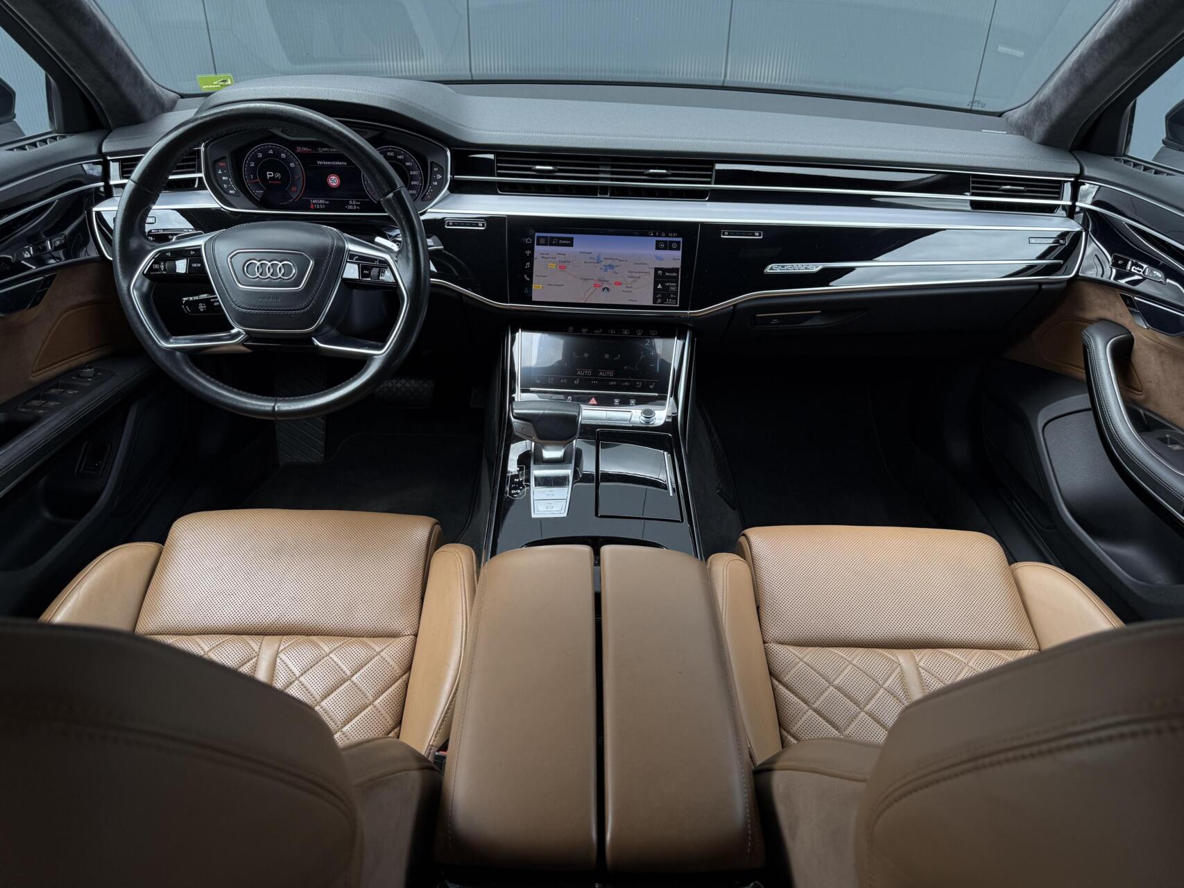Foto van Audi A8