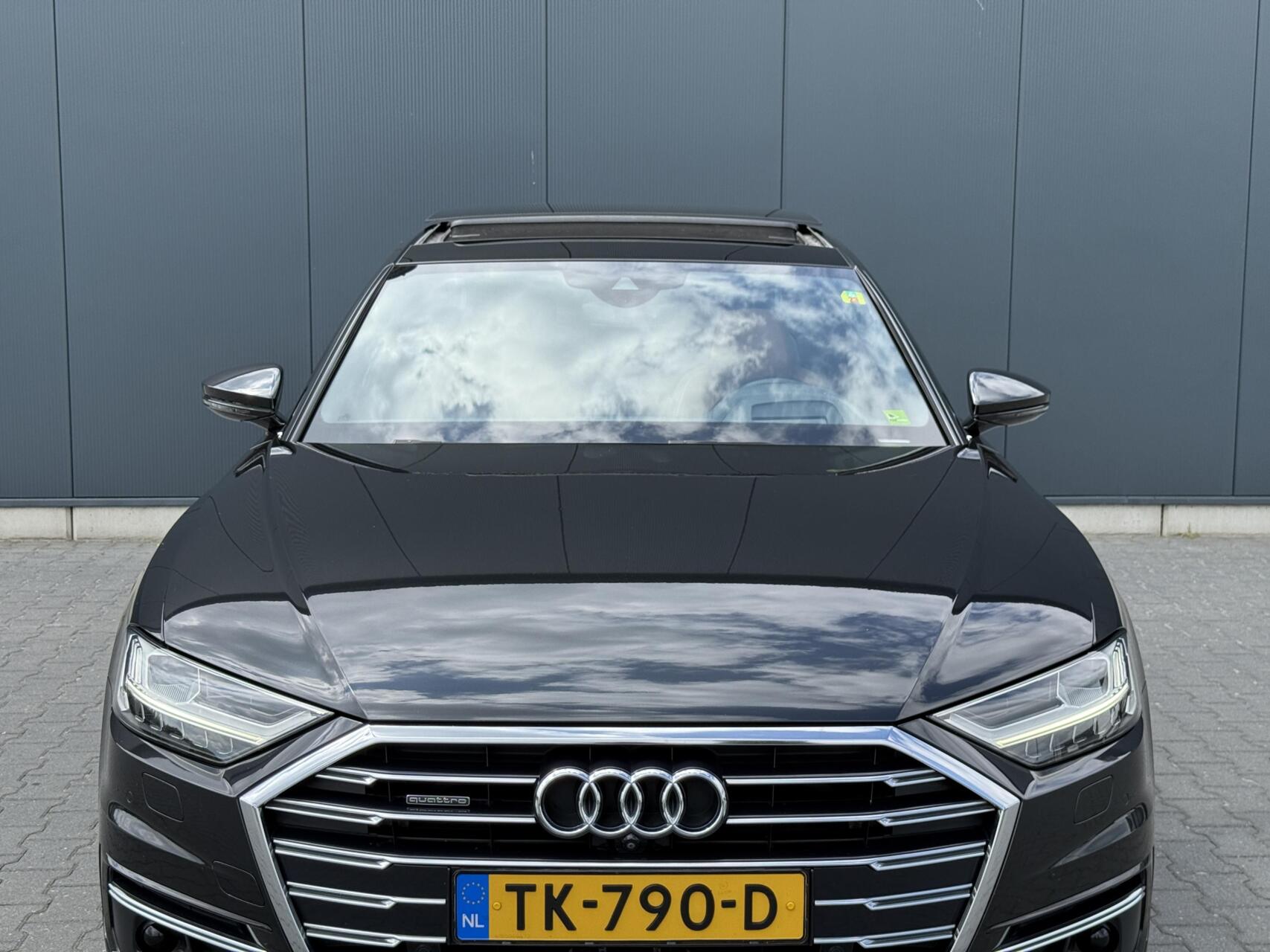Foto van Audi A8