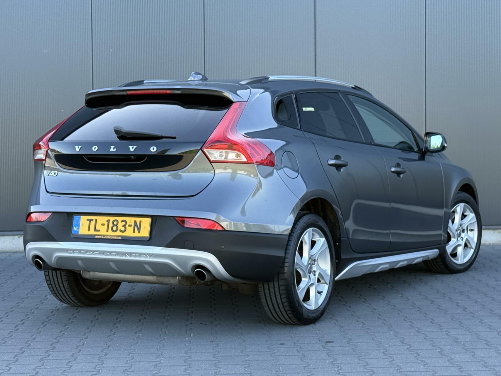 Foto van Volvo V40 Cross Country