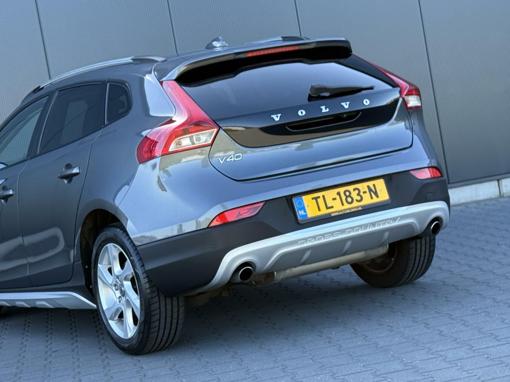 Foto van Volvo V40 Cross Country