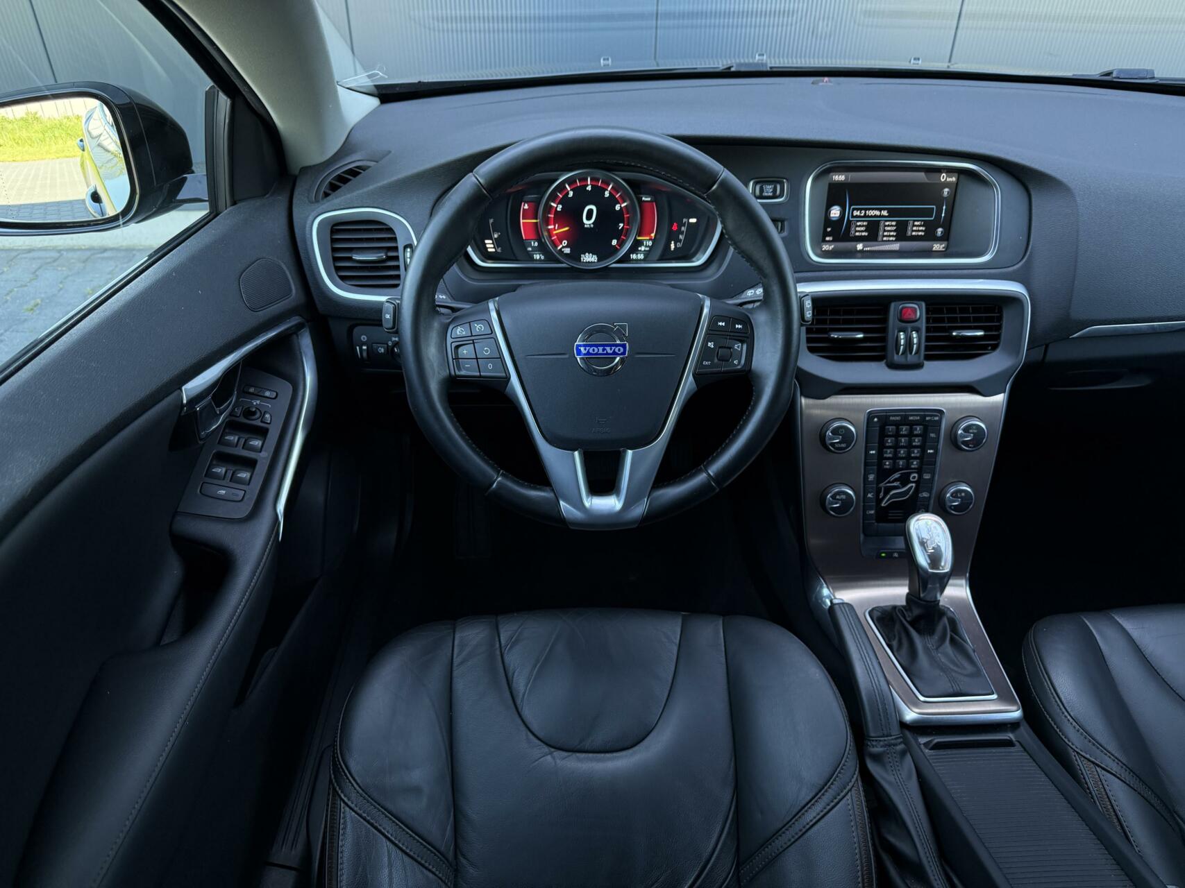 Foto van Volvo V40 Cross Country