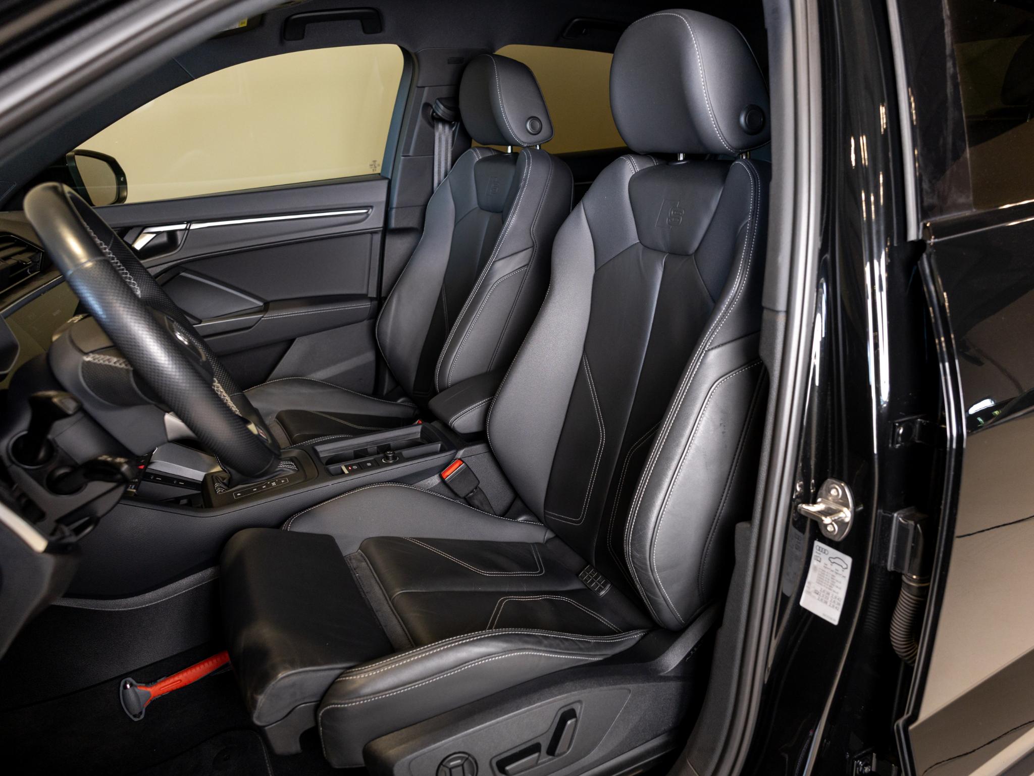 Foto van Audi Q3 Sportback E-tron