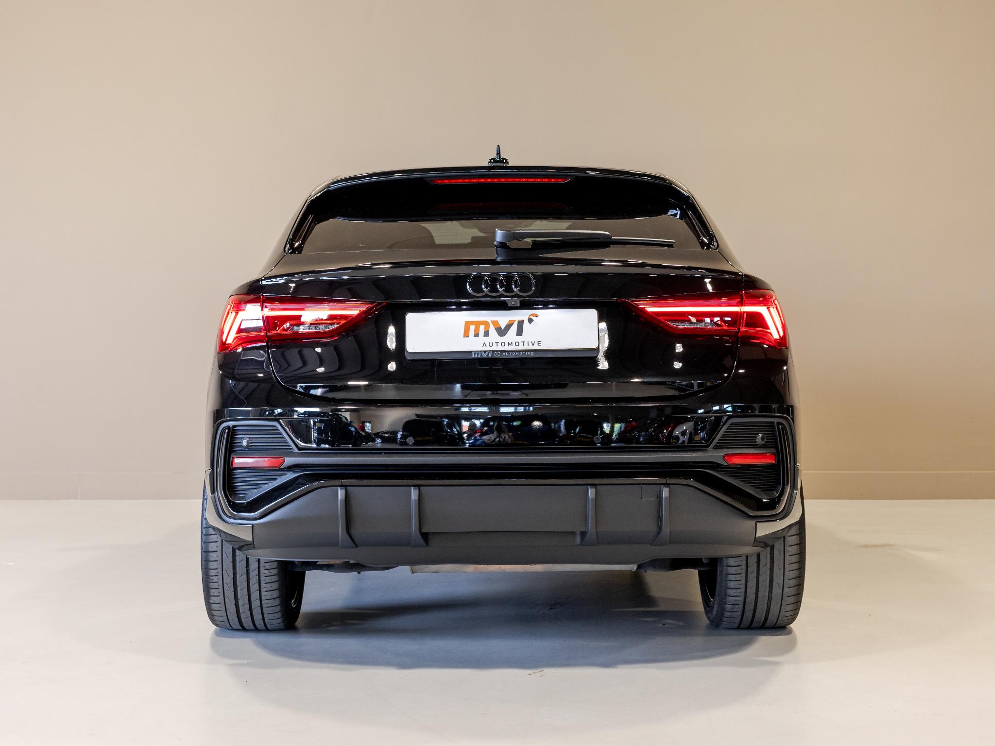 Foto van Audi Q3 Sportback E-tron