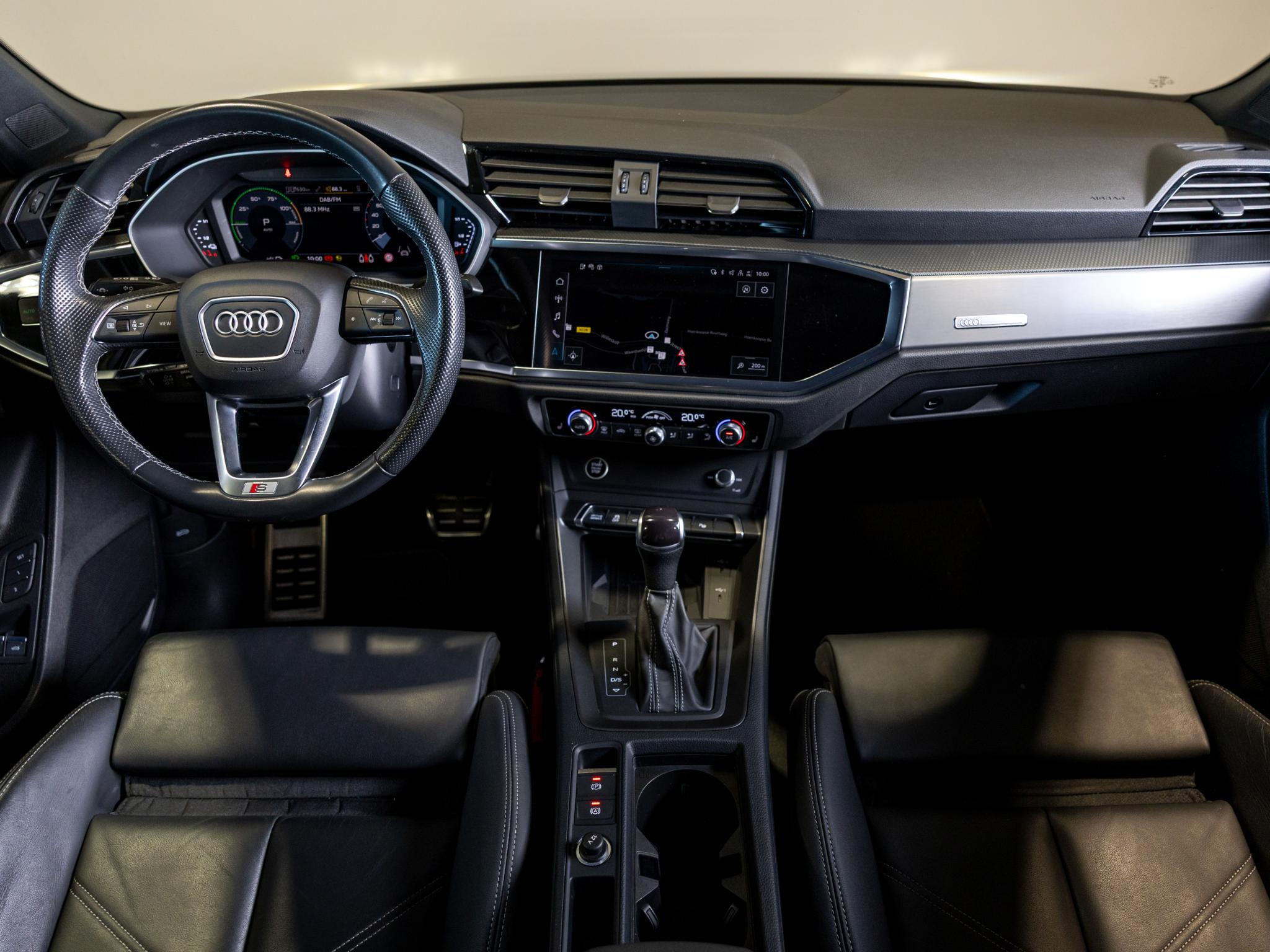 Foto van Audi Q3 Sportback E-tron