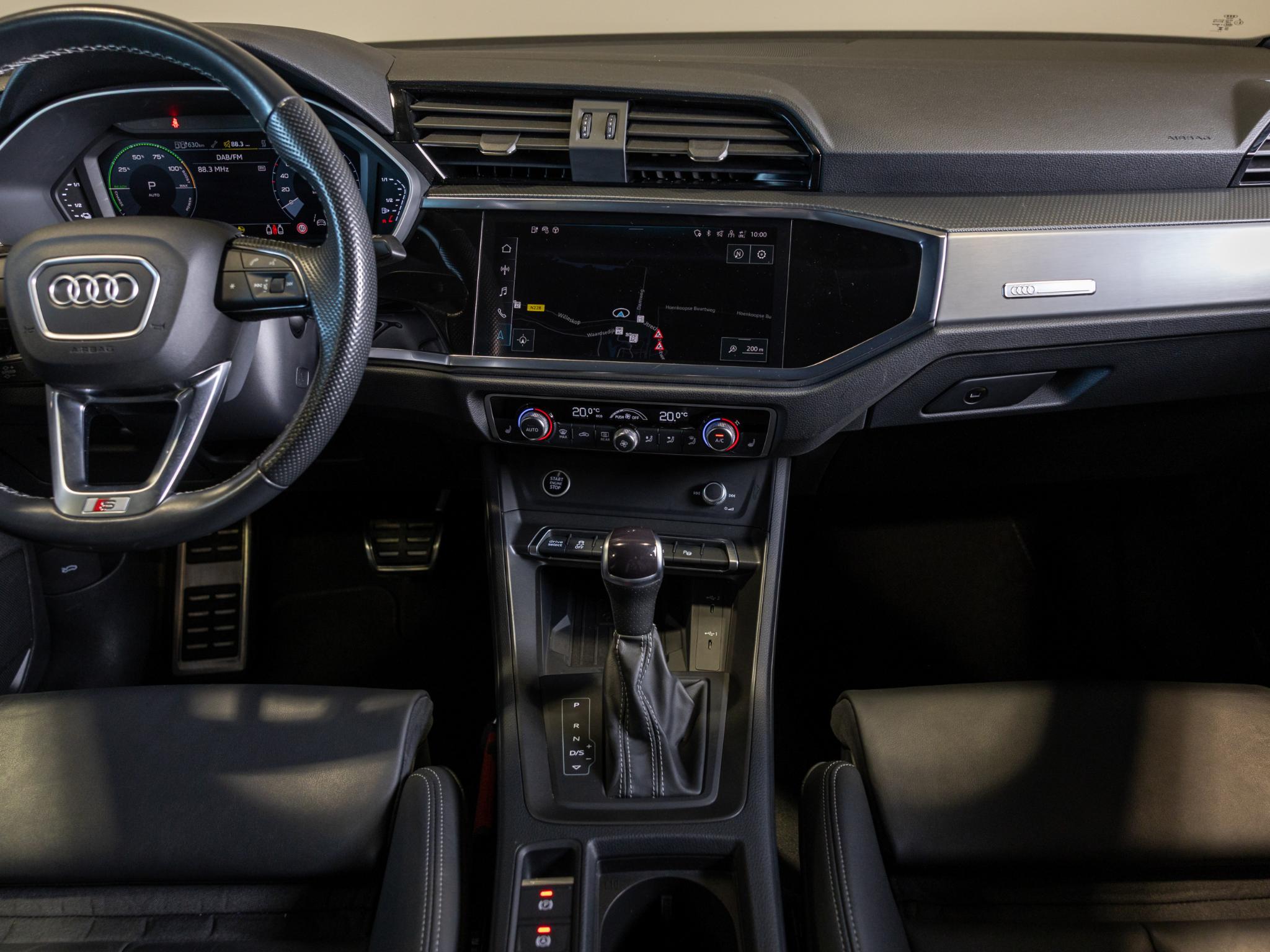 Foto van Audi Q3 Sportback E-tron