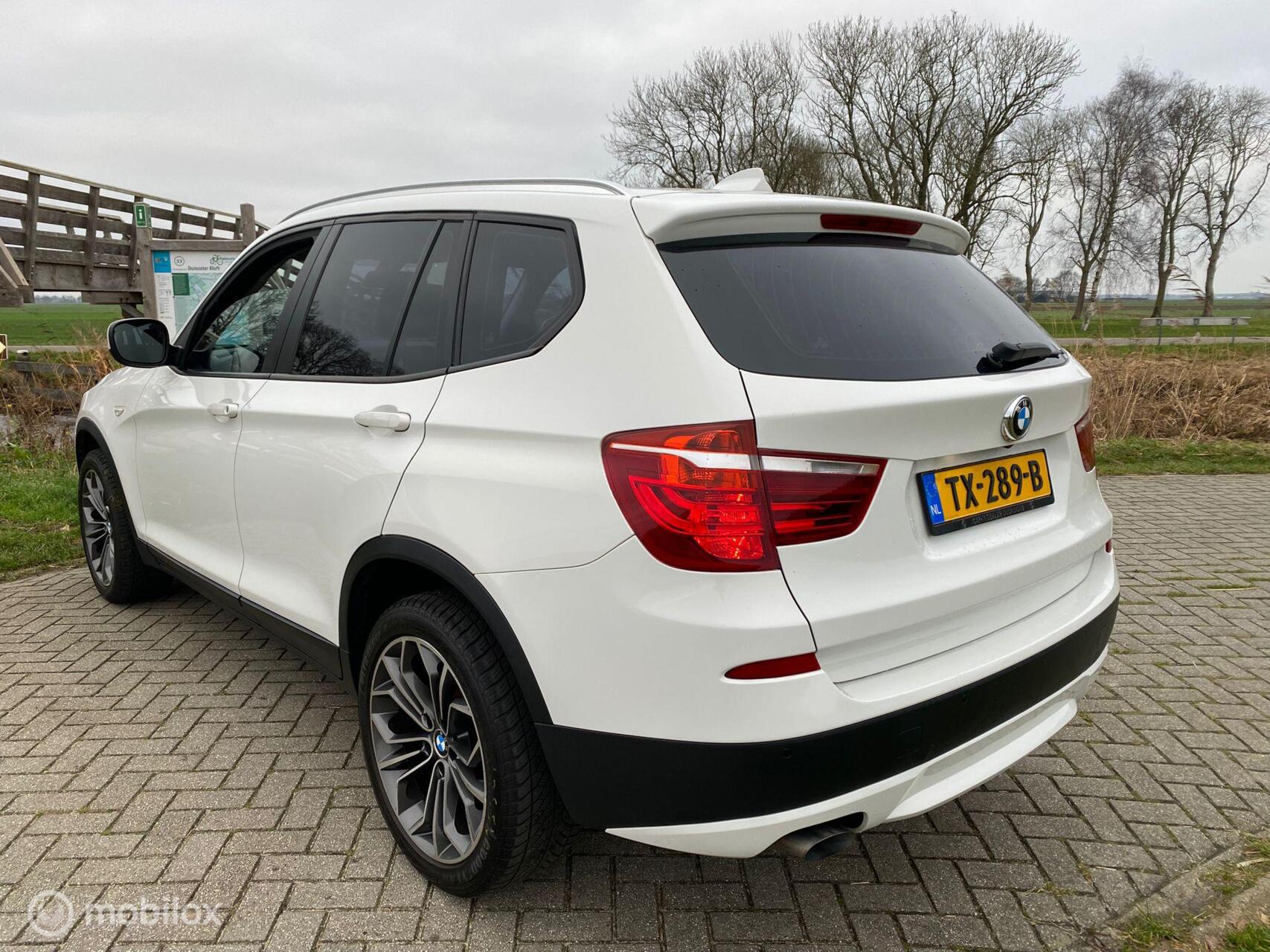 Foto van BMW X3 Xdrive20d