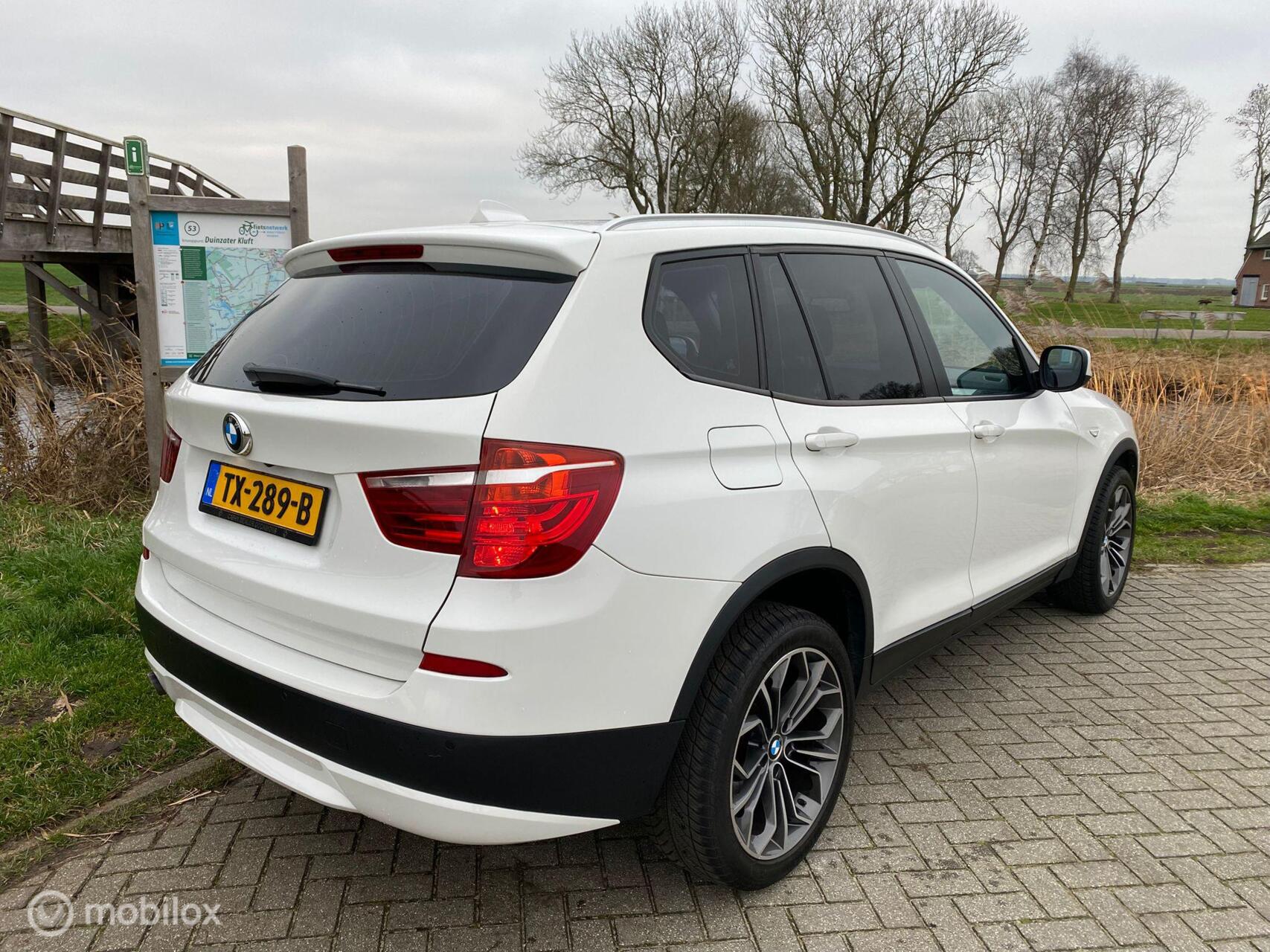 Foto van BMW X3 Xdrive20d