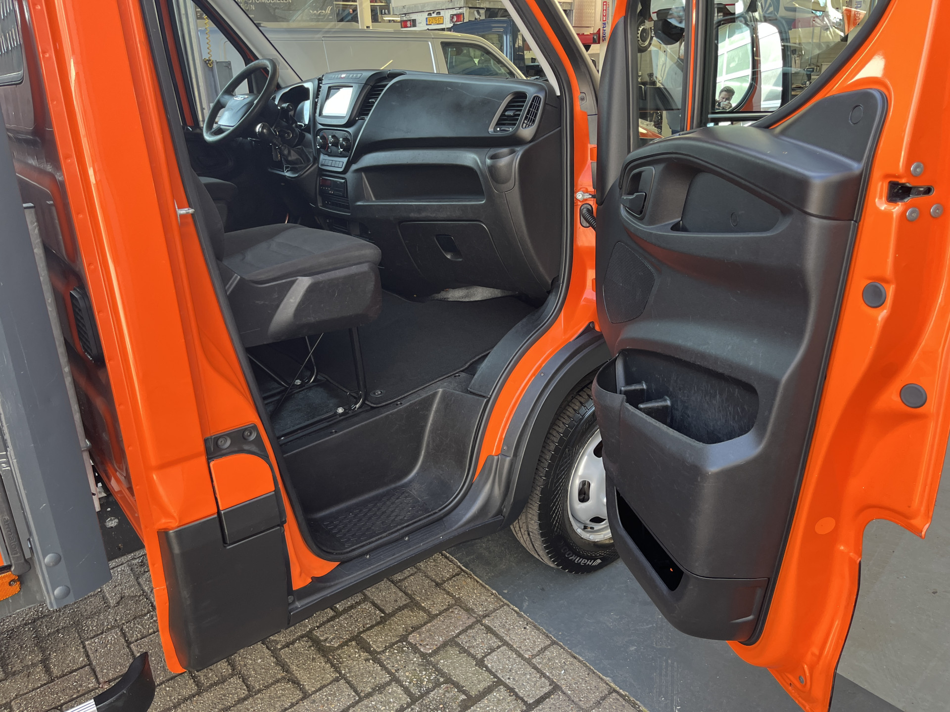 Foto van Iveco 35c14