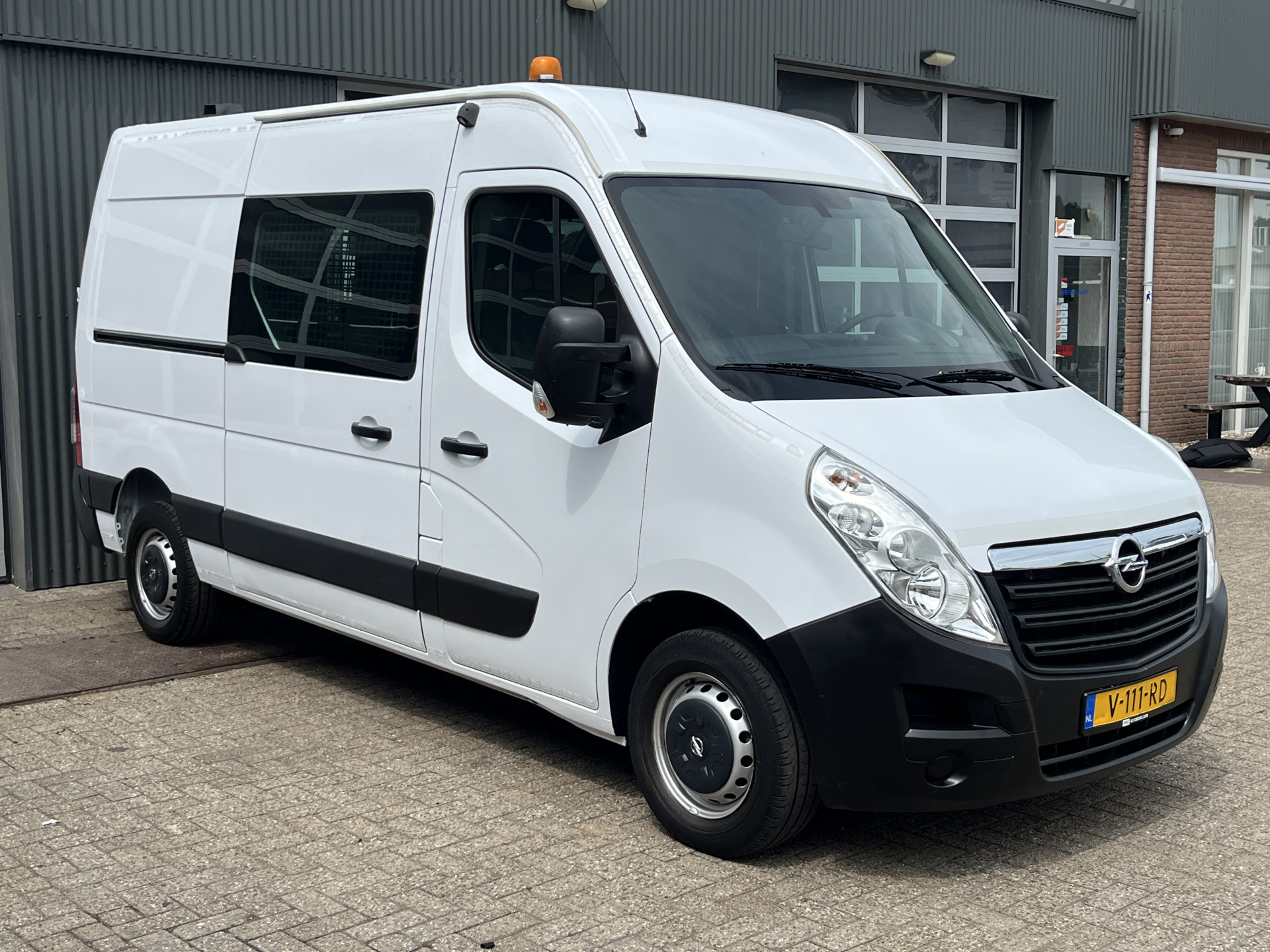 Opel Movano 2.3 CDTI BiTurbo L2H2 2018 - voorkant