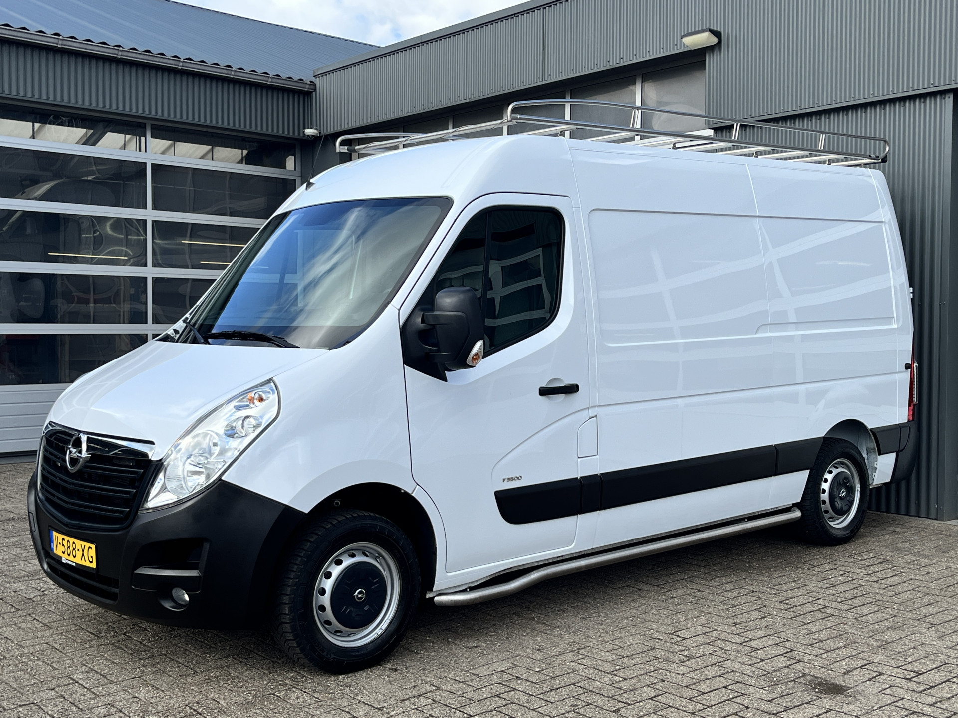 Foto van Opel Movano