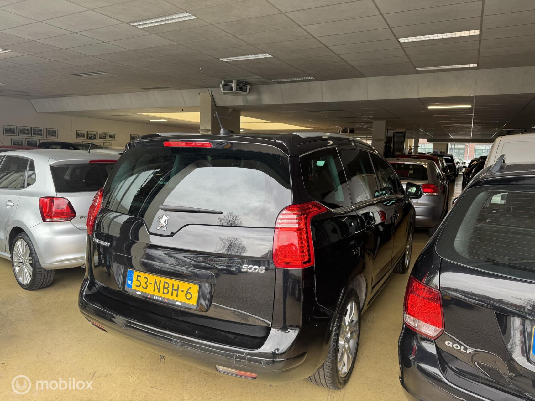 Foto van Peugeot 5008