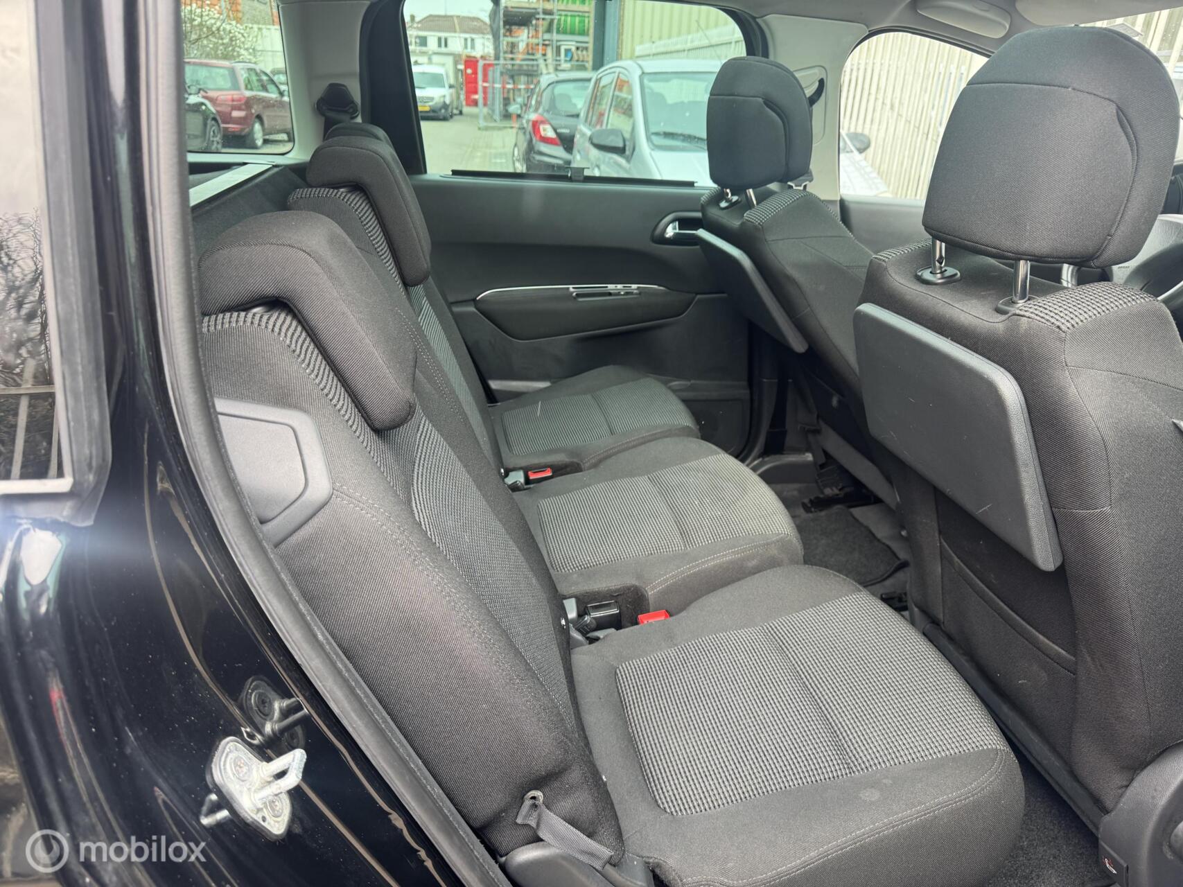 Foto van Peugeot 5008