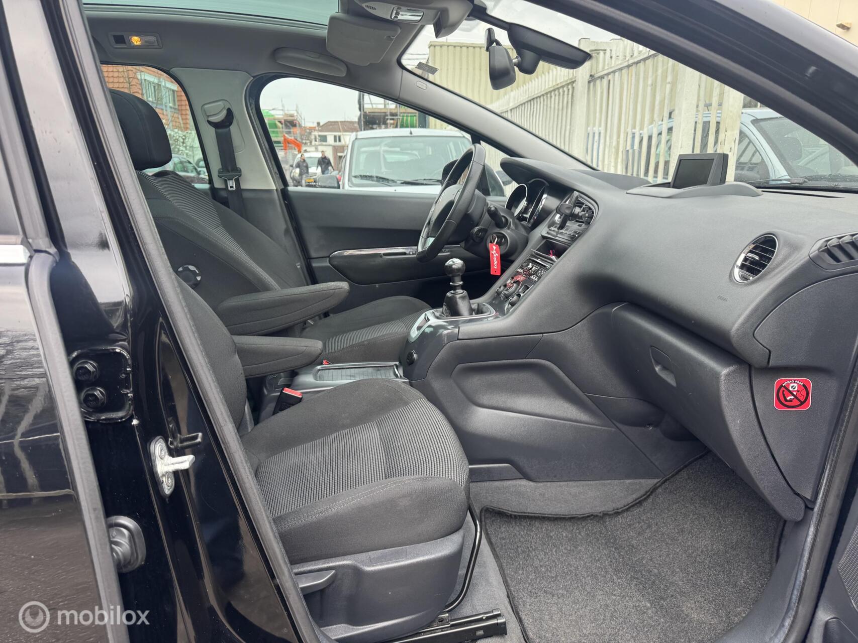 Foto van Peugeot 5008