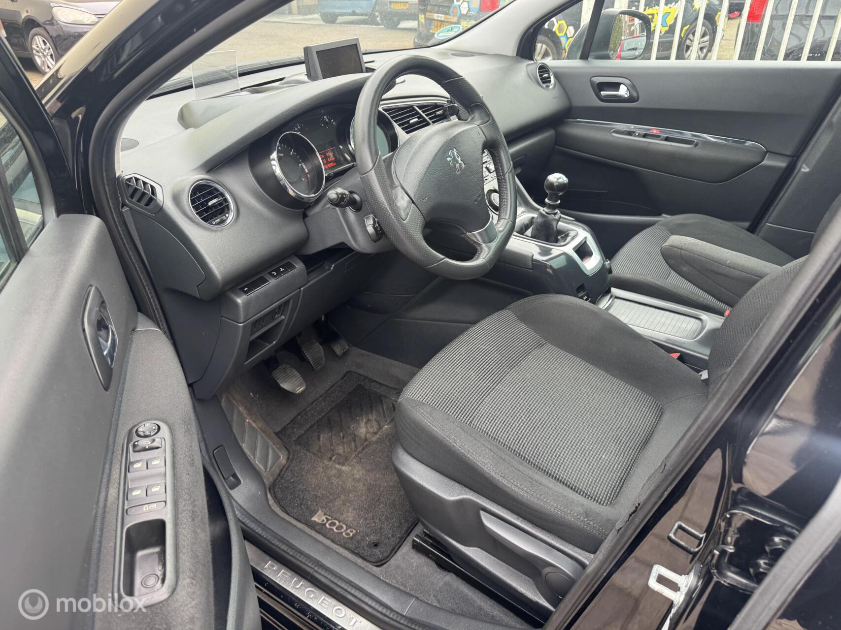Foto van Peugeot 5008