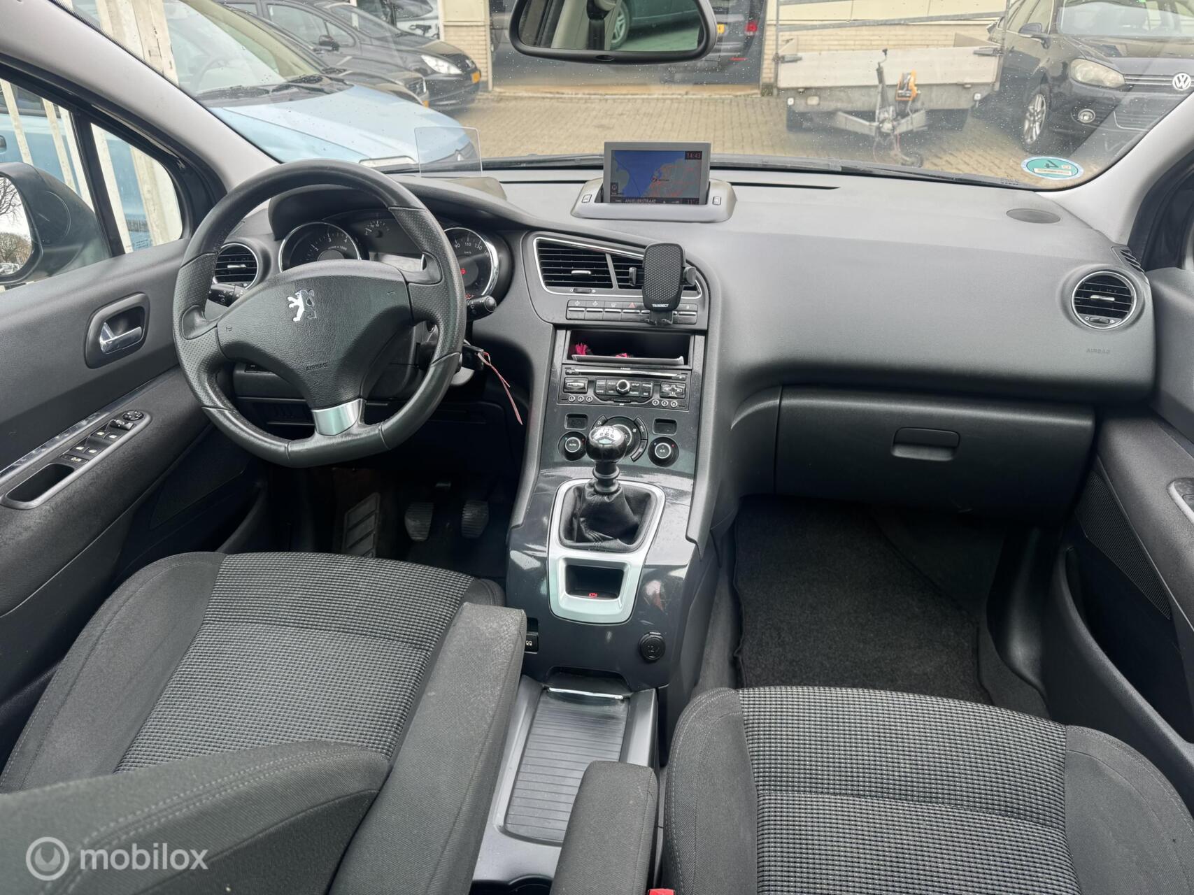 Foto van Peugeot 5008